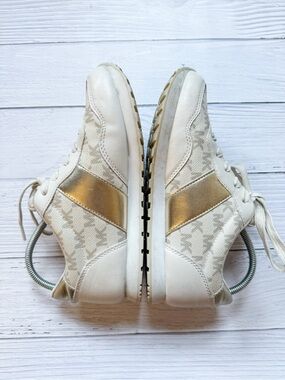 Michael Kors Kerrie 4.0 Sneakers Size 5 Cream Gold Monogram Logo Classic Shoes